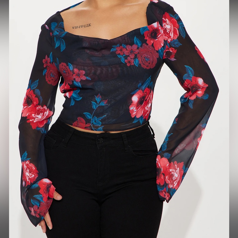 Fashion Nova Laina Floral Blouse Top - Black/Red